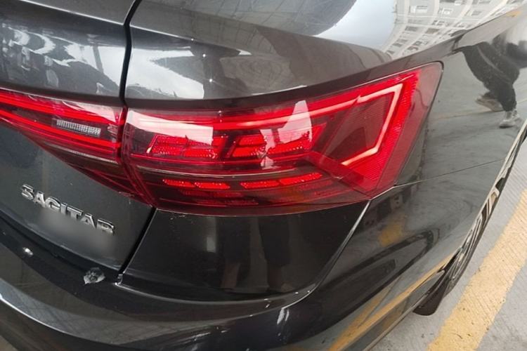Used Volkswagen Sagitar 2021 280TSI DSG Excellence Edition Right Rear Taillight