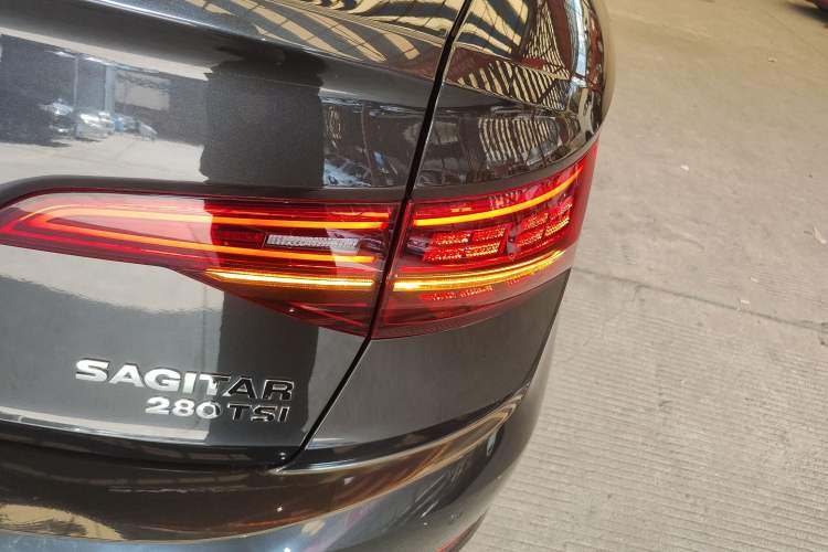 Used Volkswagen Sagitar 2021 280TSI DSG Comfort Connect Edition Right Rear Taillight