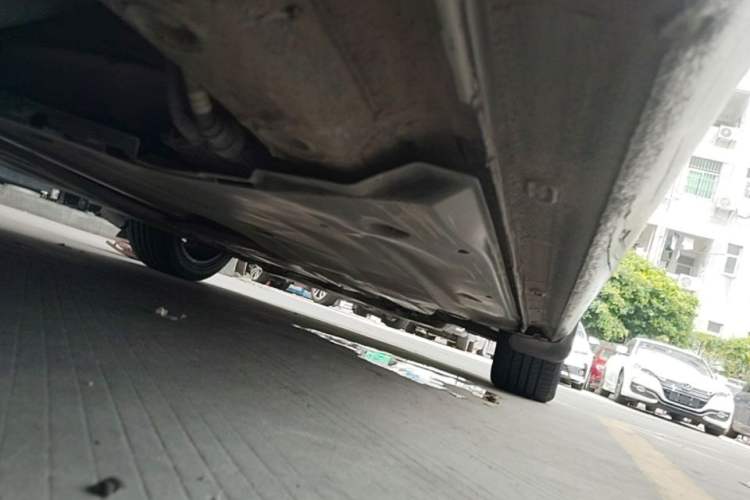Used Volkswagen Sagitar 2021 280TSI DSG Excellence Edition Right Side Sill