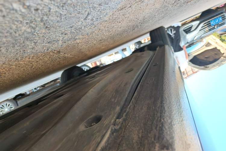 Used Volkswagen Sagitar 2021 280TSI DSG Comfort Connect Edition Right Side Sill