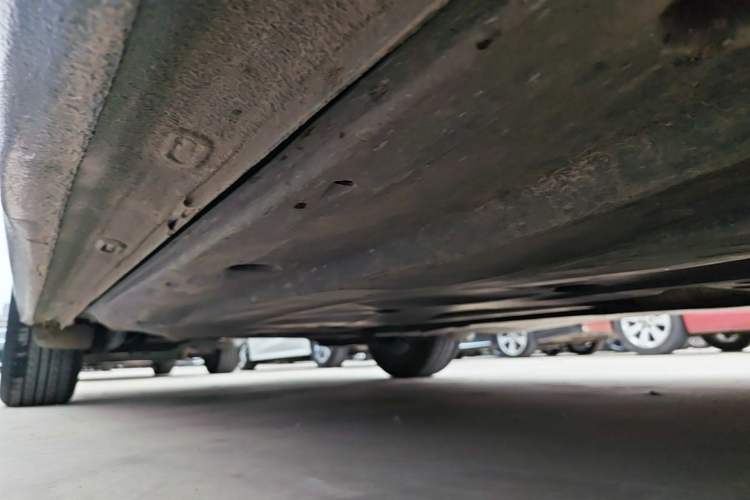 Used Volkswagen Sagitar 2021 280TSI DSG Comfort Connect Edition Right Side Sill