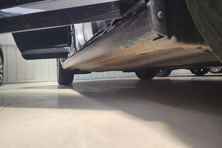 Used Volkswagen Sagitar 2021 280TSI DSG Comfort Connect Edition Right Side Sill