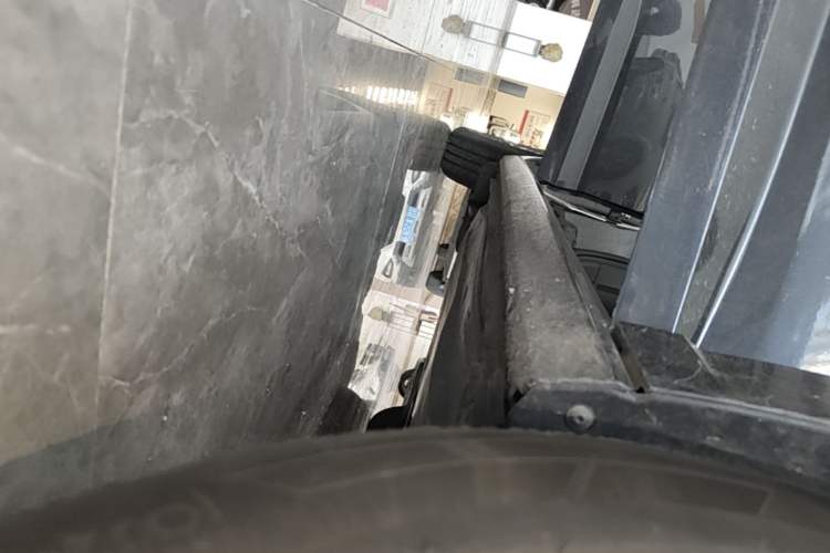 Used Volkswagen Sagitar 2021 280TSI DSG Excellence Edition Right Side Sill