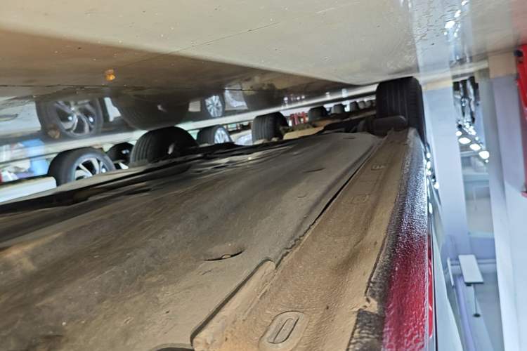 Used Volkswagen Sagitar 2021 280TSI DSG Excellence Edition Right Side Sill