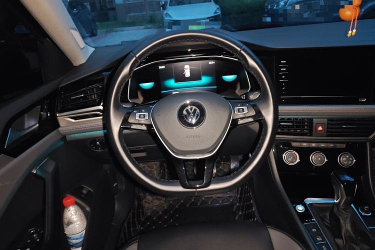 Used Volkswagen Sagitar 2021 280TSI DSG Comfort Connect Edition Steering Wheel