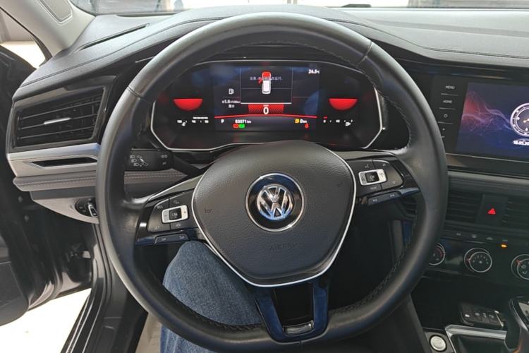 Used Volkswagen Sagitar 2021 280TSI DSG Comfort Connect Edition Steering Wheel