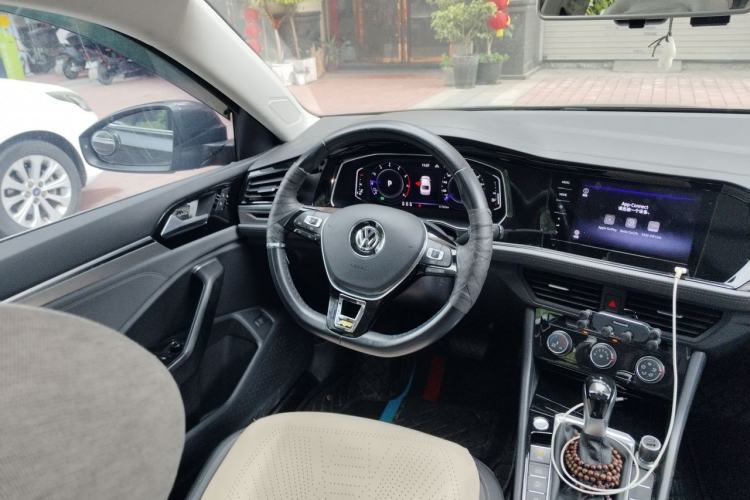 Used Volkswagen Sagitar 2021 280TSI DSG Comfort Connect Edition Steering Wheel