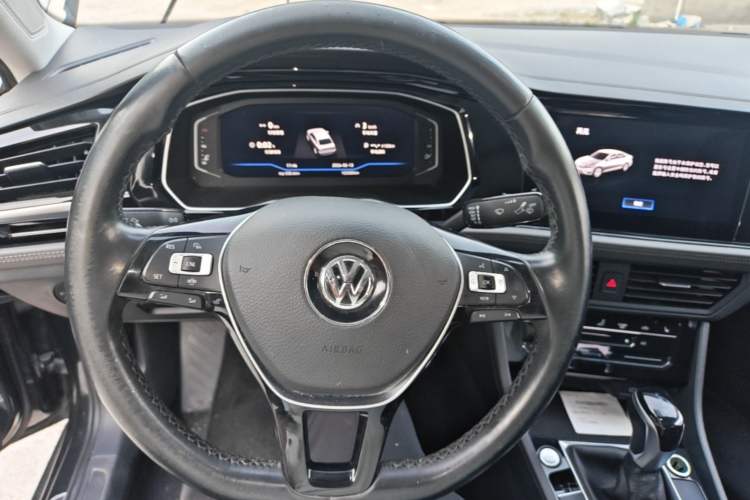 Used Volkswagen Sagitar 2021 280TSI DSG Excellence Edition Steering Wheel