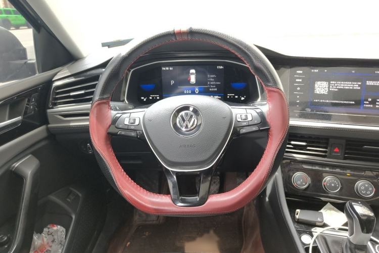 Used Volkswagen Sagitar 2021 200TSI DSG Excellence Edition Steering Wheel