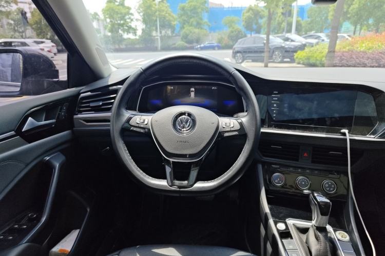 Used Volkswagen Sagitar 2021 280TSI DSG Comfort Connect Edition Steering Wheel
