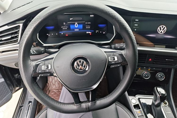 Used Volkswagen Sagitar 2021 280TSI DSG Comfort Connect Edition Steering Wheel