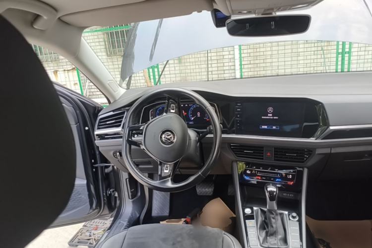Used Volkswagen Sagitar 2021 280TSI DSG Luxury Smart Connectivity Edition Steering Wheel