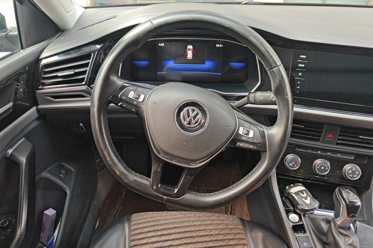 Used Volkswagen Sagitar 2021 280TSI DSG Comfort Connect Edition Steering Wheel