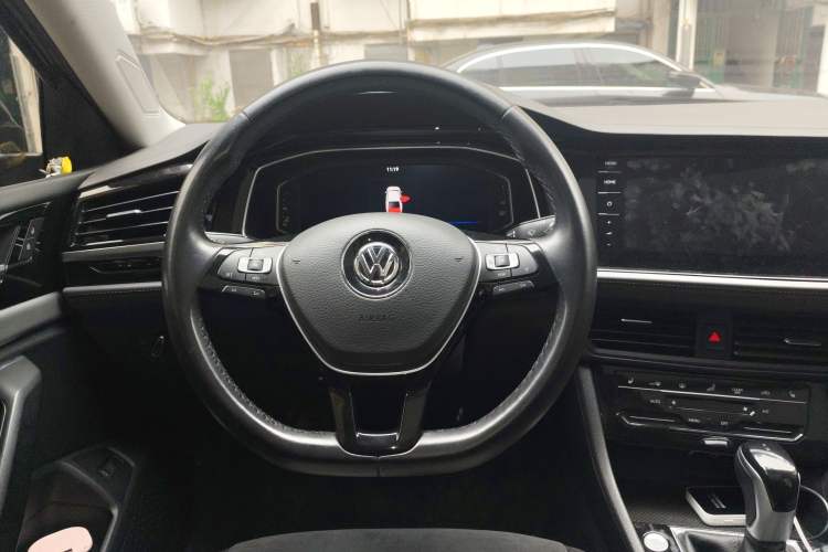 Used Volkswagen Sagitar 2021 280TSI DSG Excellence Edition Steering Wheel