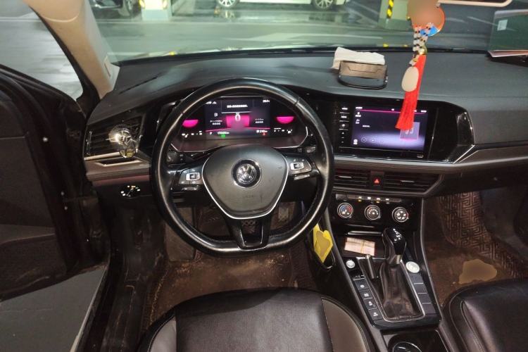 Used Volkswagen Sagitar 2021 200TSI DSG Comfort Connect Edition Steering Wheel