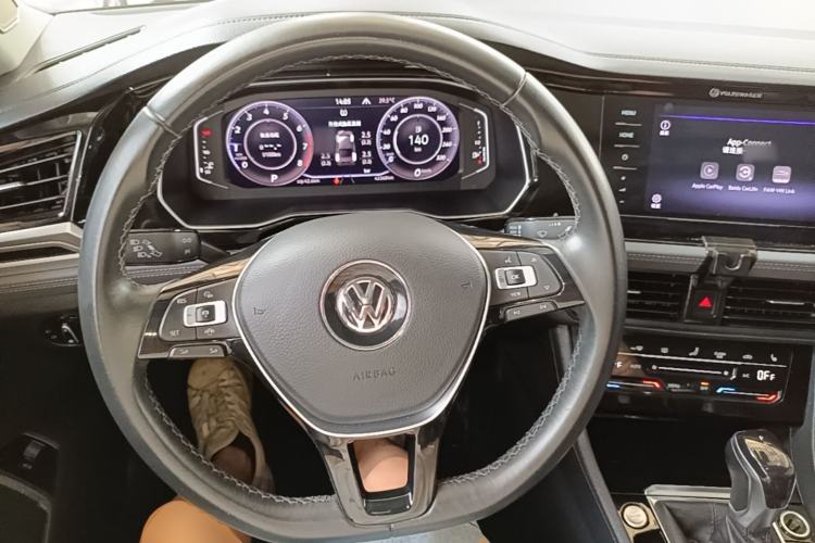 Used Volkswagen Sagitar 2021 280TSI DSG Comfort Connect Edition Steering Wheel