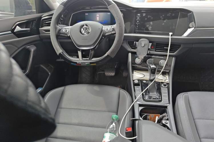 Used Volkswagen Sagitar 2021 280TSI DSG Excellence Edition Steering Wheel