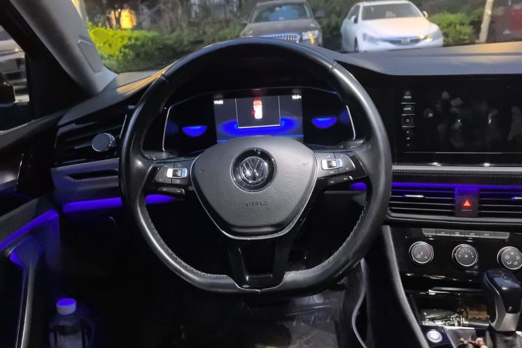 Used Volkswagen Sagitar 2021 280TSI DSG Comfort Connect Edition Steering Wheel