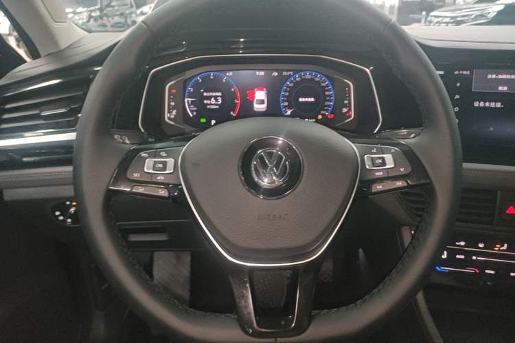 Used Volkswagen Sagitar 2021 280TSI DSG Excellence Edition Steering Wheel