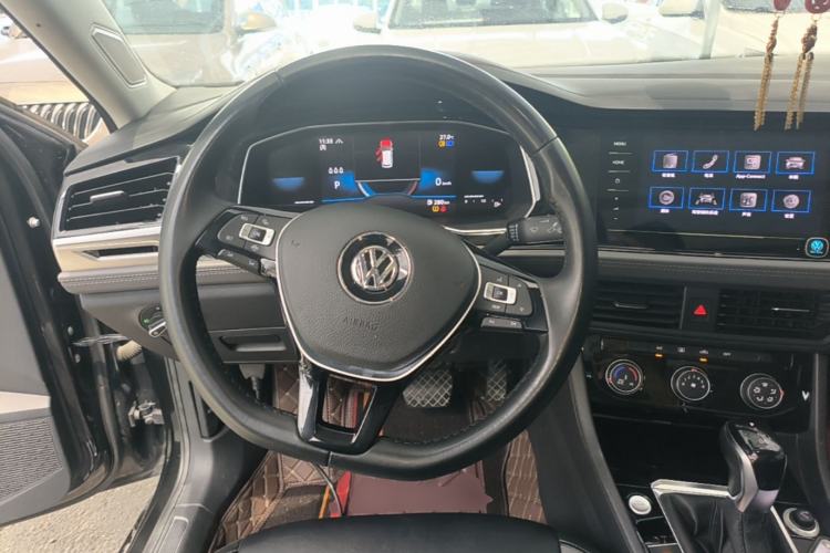 Used Volkswagen Sagitar 2021 280TSI DSG Comfort Connect Edition Steering Wheel
