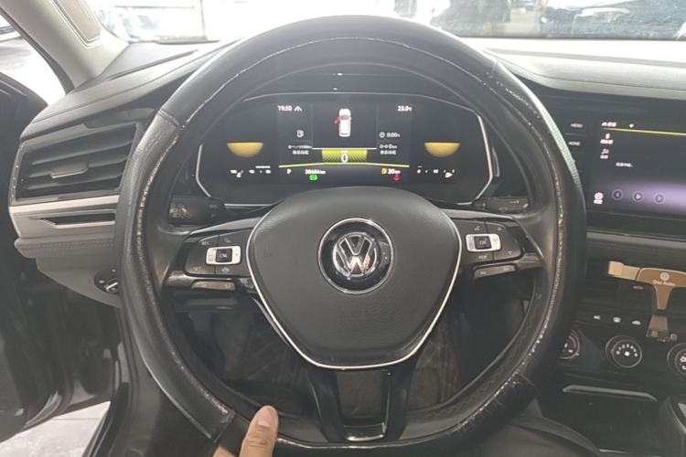 Used Volkswagen Sagitar 2021 280TSI DSG Excellence Edition Steering Wheel