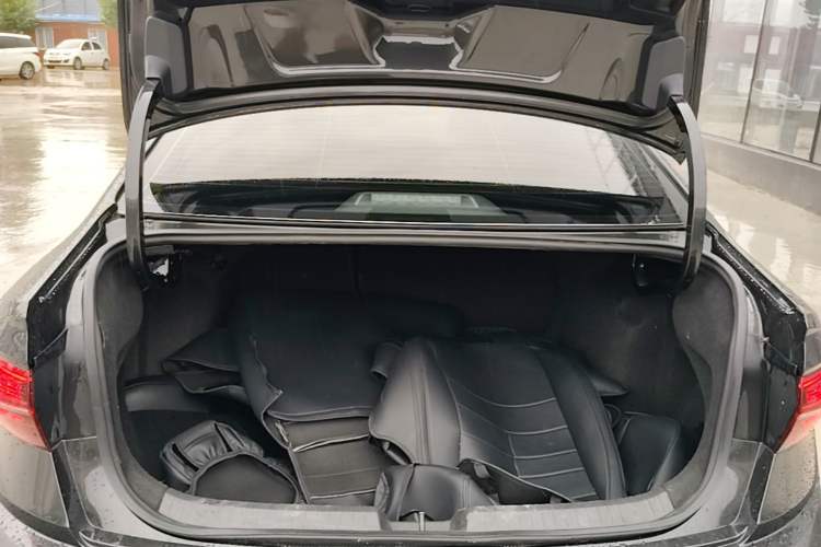Used Volkswagen Sagitar 2021 280TSI DSG Excellence Edition Trunk