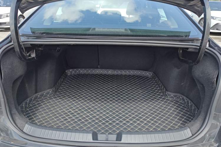 Used Volkswagen Sagitar 2021 280TSI DSG Comfort Connect Edition Trunk