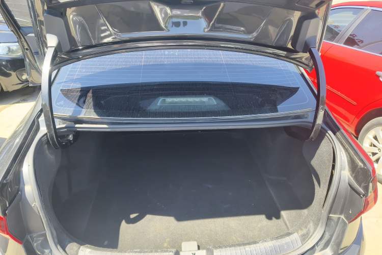 Used Volkswagen Sagitar 2021 280TSI DSG Excellence Edition Trunk