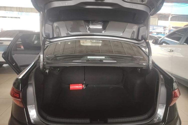 Used Volkswagen Sagitar 2021 280TSI DSG Comfort Connect Edition Trunk