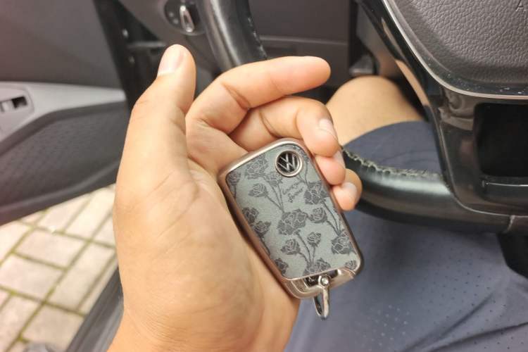 Used Volkswagen Sagitar 2021 280TSI DSG Comfort Connect Edition Vehicle Key