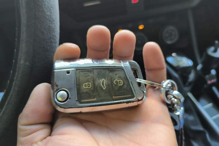 Used Volkswagen Sagitar 2021 280TSI DSG Comfort Connect Edition Vehicle Key