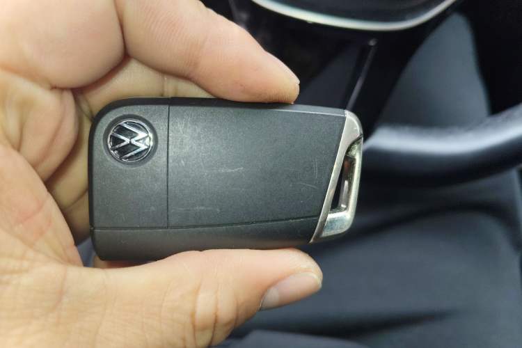 Used Volkswagen Sagitar 2021 280TSI DSG Excellence Edition Vehicle Key