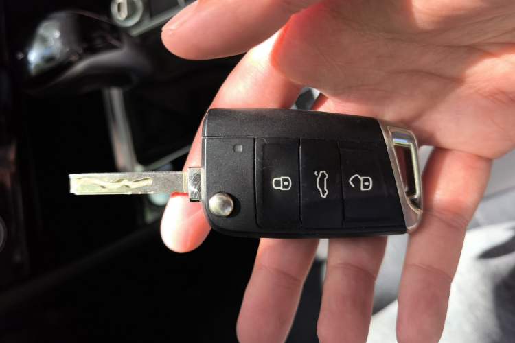 Used Volkswagen Sagitar 2021 280TSI DSG Comfort Connect Edition Vehicle Key