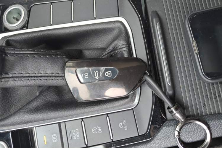 Used Volkswagen Sagitar 2021 200TSI DSG Comfort Connect Edition Vehicle Key
