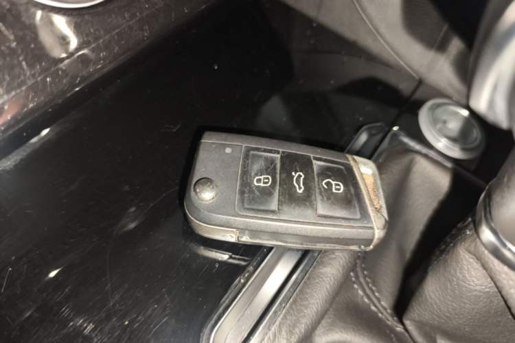 Used Volkswagen Sagitar 2021 280TSI DSG Comfort Connect Edition Vehicle Key