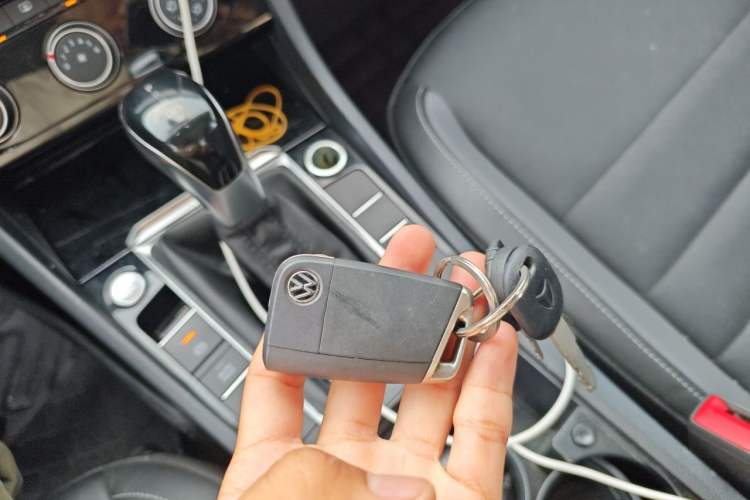 Used Volkswagen Sagitar 2021 280TSI DSG Comfort Connect Edition Vehicle Key