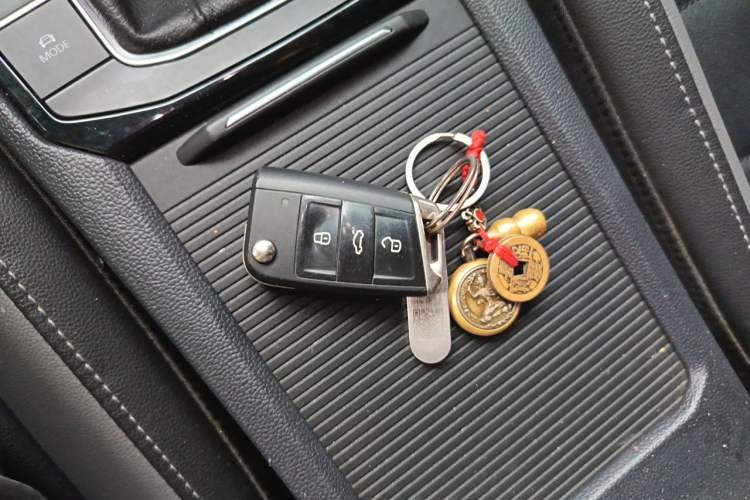 Used Volkswagen Sagitar 2021 280TSI DSG Comfort Connect Edition Vehicle Key
