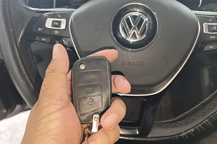 Used Volkswagen Sagitar 2021 280TSI DSG Excellence Edition Vehicle Key