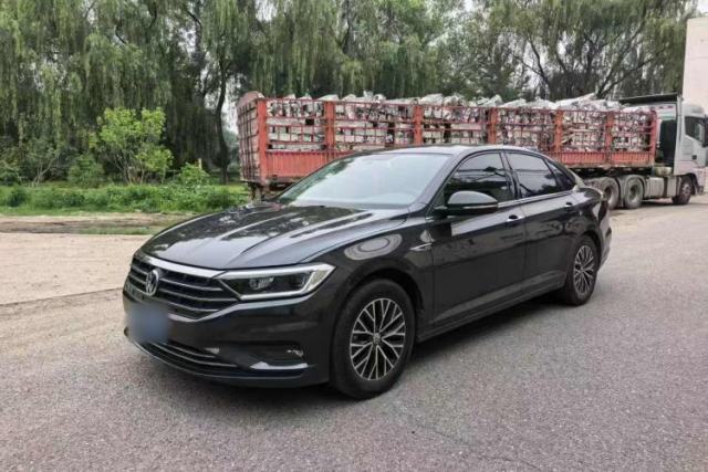 Ojetý Volkswagen Sagitar 2021 280TSI DSG Comfort Connect Edition