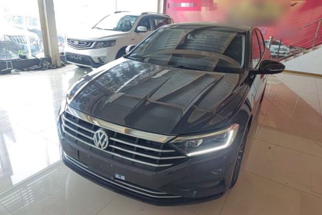 Używany Volkswagen Sagitar 2021 280TSI DSG Comfort Connect Edition
