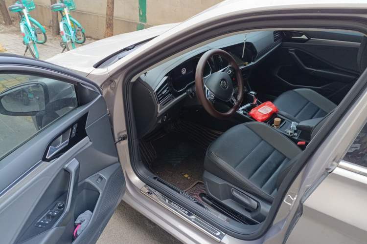 Used Volkswagen Sagitar 2021 200TSI DSG Comfort Connect Edition Driver Seat