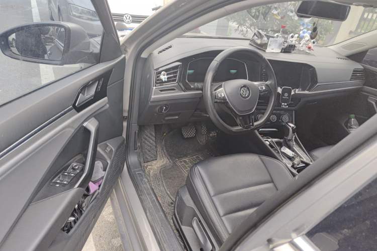 Used Volkswagen Sagitar 2021 200TSI DSG Excellence Edition Driver Seat