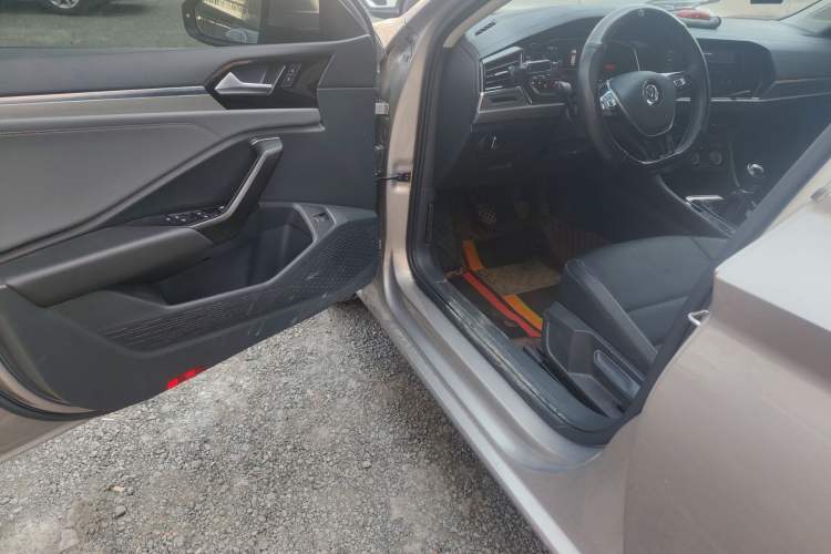Used Volkswagen Sagitar 2021 200TSI Manual Overdrive Edition Driver Seat