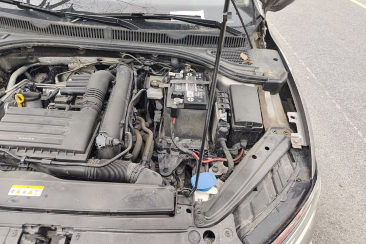 Used Volkswagen Sagitar 2021 200TSI DSG Excellence Edition Engine Bay Left