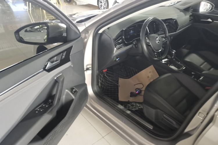 Used Volkswagen Sagitar 2021 280TSI DSG Comfort Connect Edition Interior 5