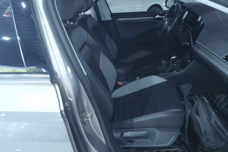 Used Volkswagen Sagitar 2021 280TSI DSG Comfort Connect Edition Interior 8