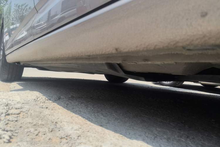 Used Volkswagen Sagitar 2021 280TSI DSG Comfort Connect Edition Left Side Sill