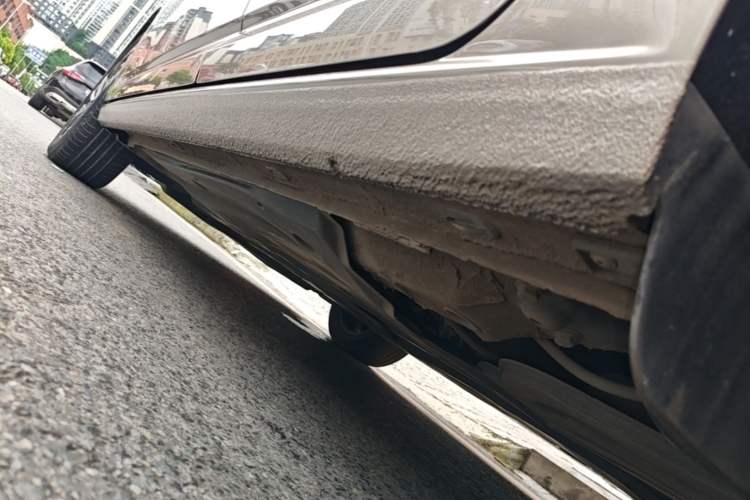 Used Volkswagen Sagitar 2021 280TSI DSG 30th Anniversary Edition Left Side Sill