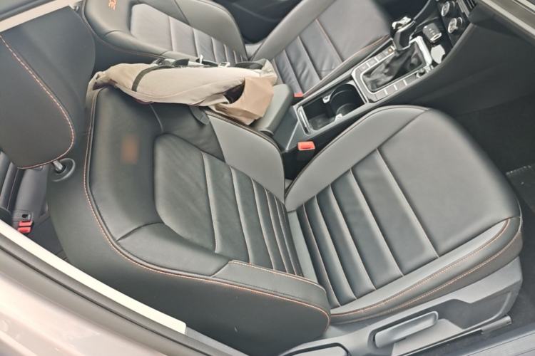 Used Volkswagen Sagitar 2021 280TSI DSG 30th Anniversary Edition Right Front Seat