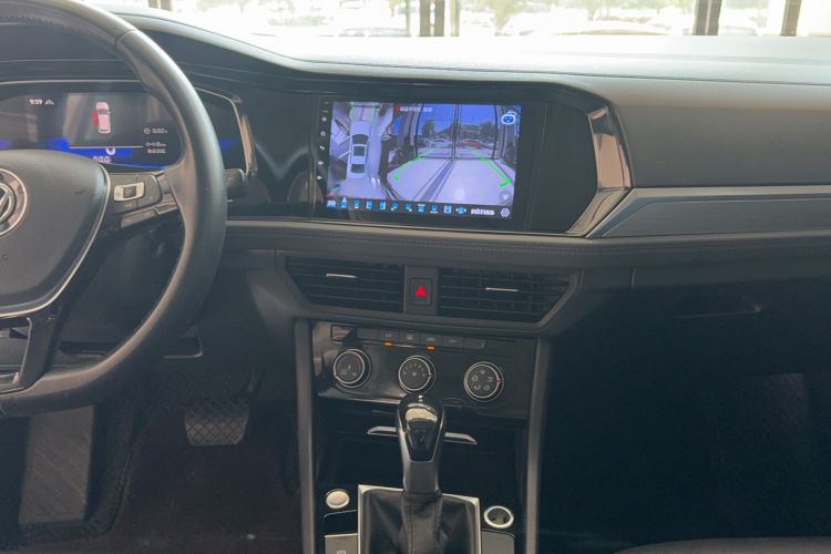 Used Volkswagen Sagitar 2021 200TSI DSG Comfort Connect Edition Audio And AC Panel